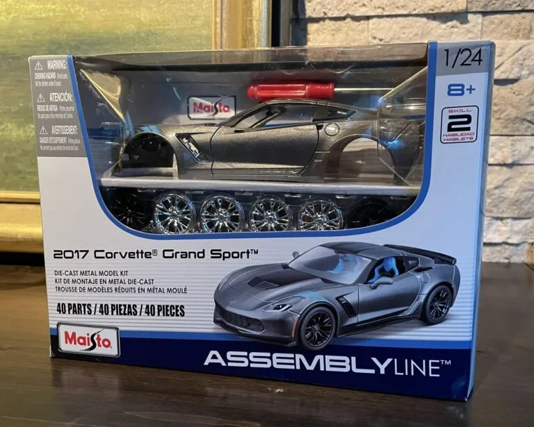 Maisto AssemblyLine kit in its box