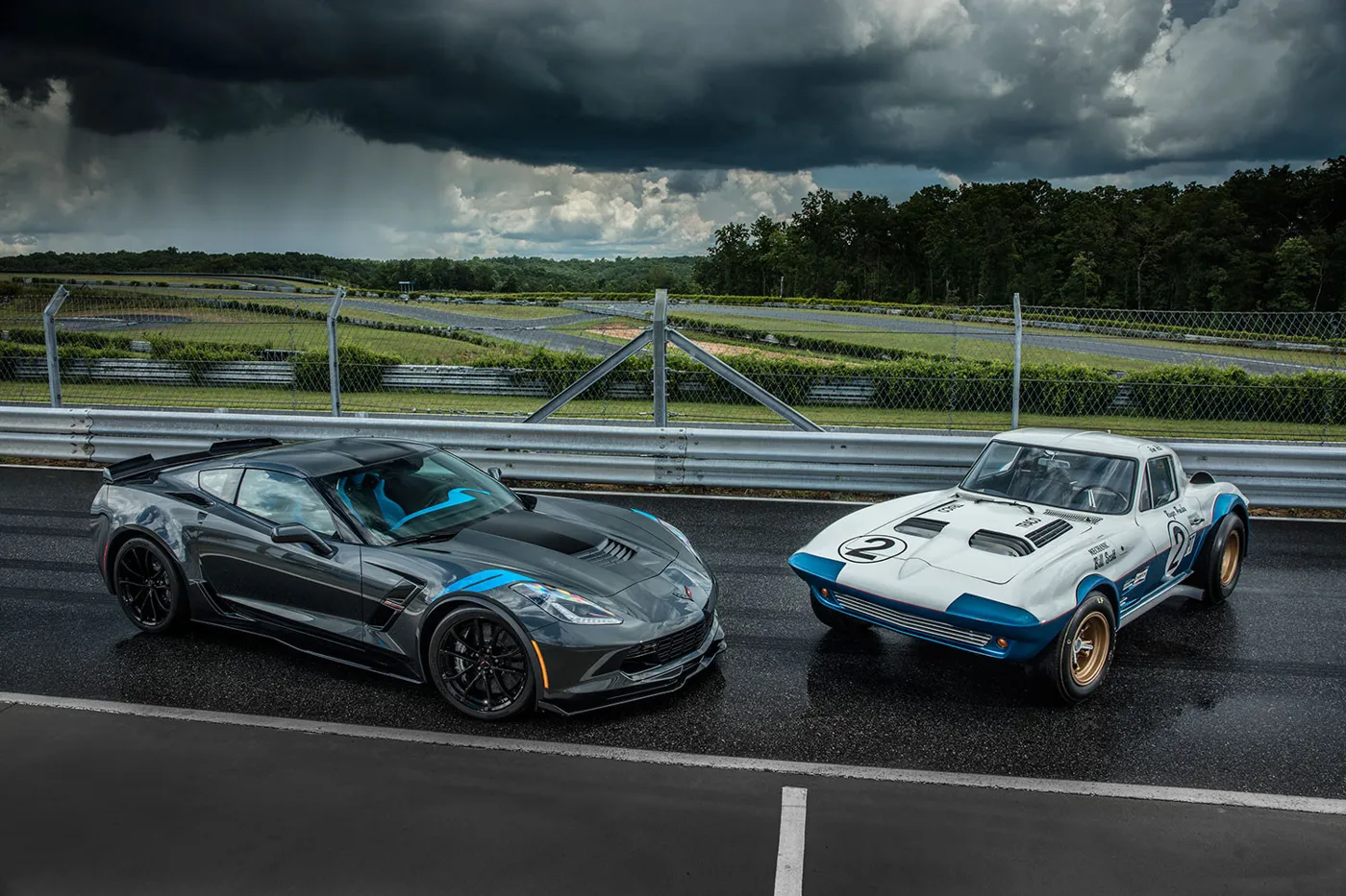2017 Corvette Grand Sport, General Motors press photo 3 of 19