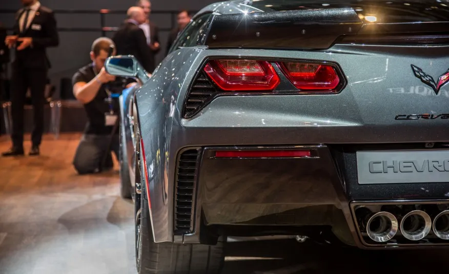 2017 Corvette Grand Sport, General Motors press photo 15 of 19